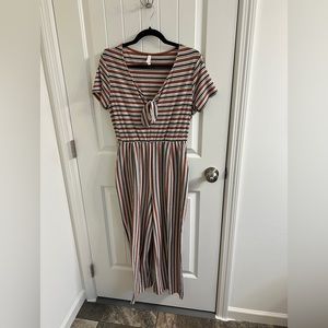 Striped and stretchy jumpsuit